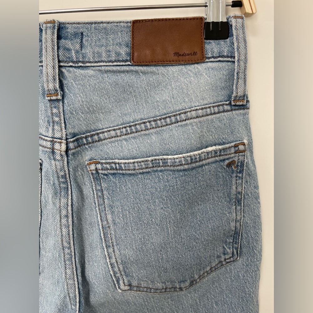 Madewell Petite Perfect Vintage Jean in Banner Wash - Picture 8 of 13